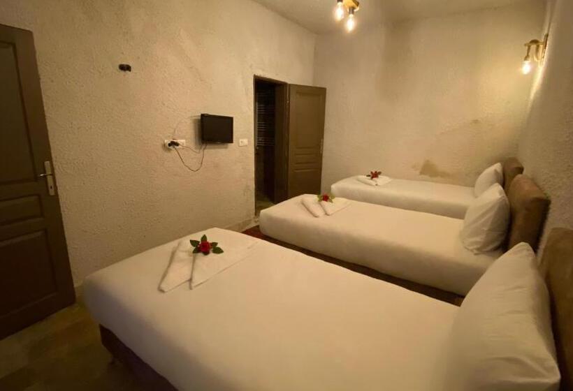 اتاق استاندارد سه نفره, Cappadocia Urgup Stone House