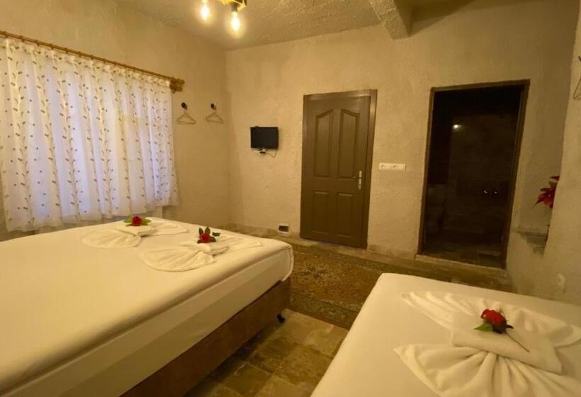 اتاق خانوادگی, Cappadocia Urgup Stone House