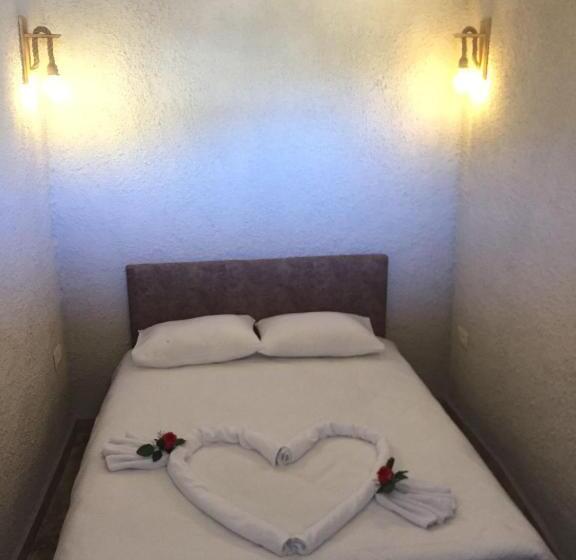اتاق اکونومی, Cappadocia Urgup Stone House