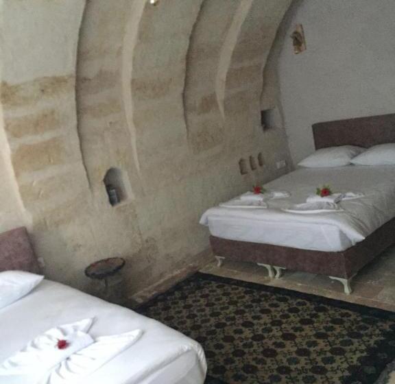 اتاق خانوادگی, Cappadocia Urgup Stone House
