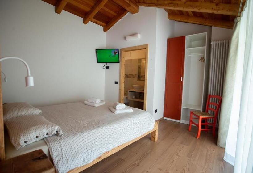 스탠다드 룸, La Lesivèra Bed And Breakfast