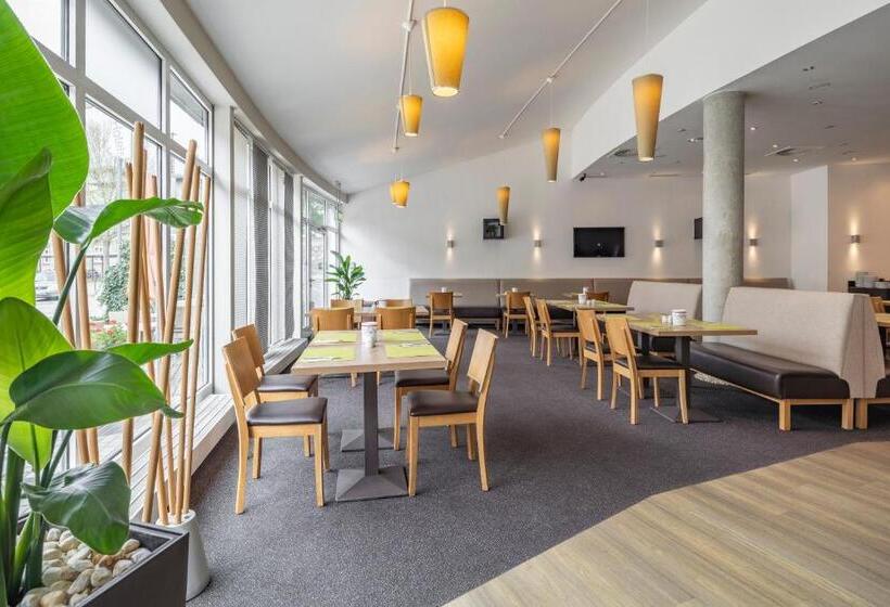 Номер Стандарт, Center Hotel Kaiserhof