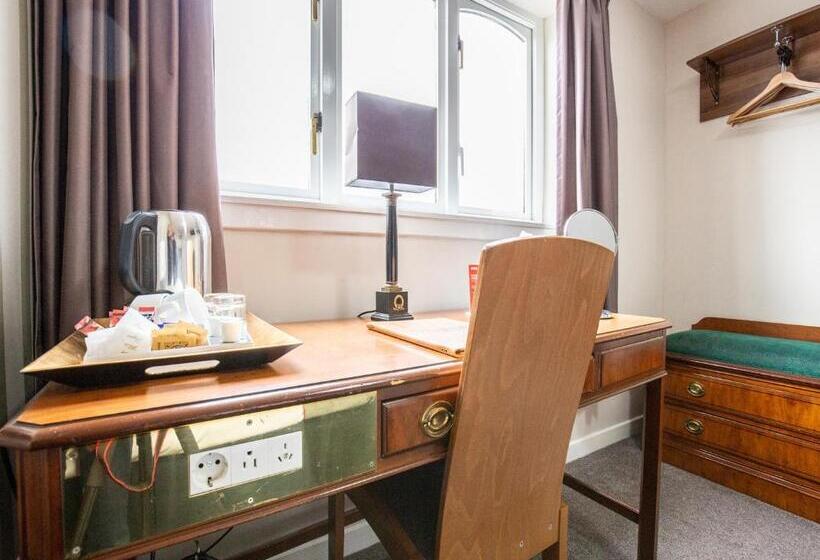 Номер Стандарт Вид на Озеро, The Clachan Hotel, Lochearnhead