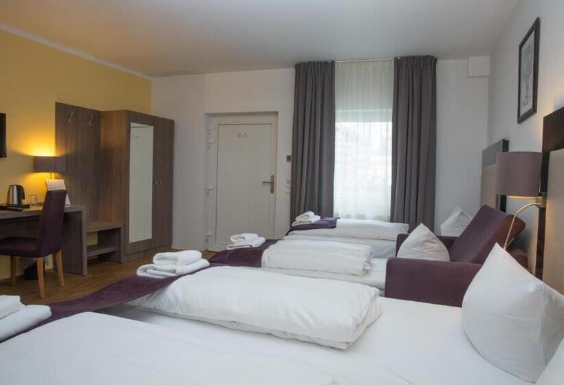 اتاق استاندارد چهار تخته, Goethe Hotel Messe By Trip Inn