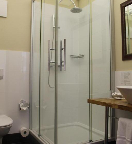 اتاق استاندارد, Boutique Hotel Schwarzer Baer