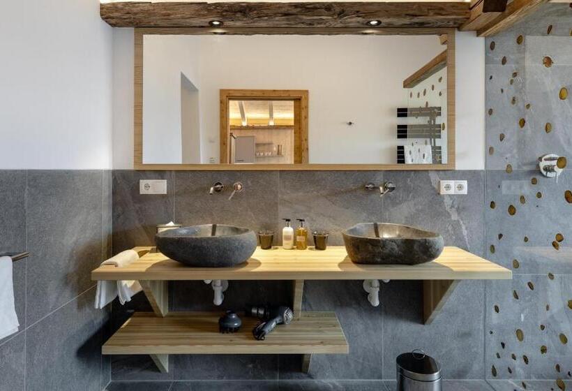 Шале Superior 1 Спальня, Mountain Village Hasenegg