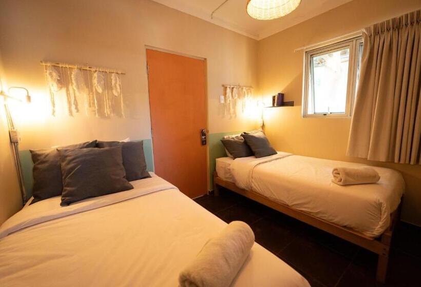 اتاق استاندارد, Viajero Paracas Hostel