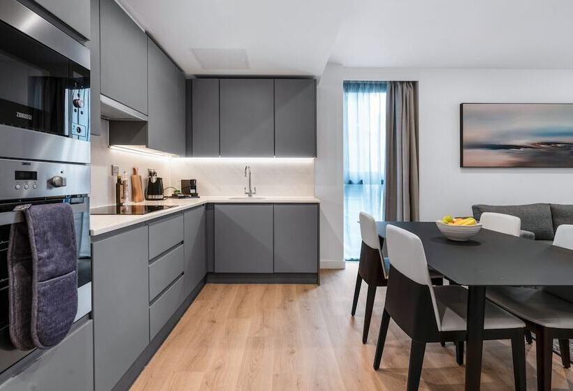 2 Bedroom Premium Apartment, Citysuites 2 Apart