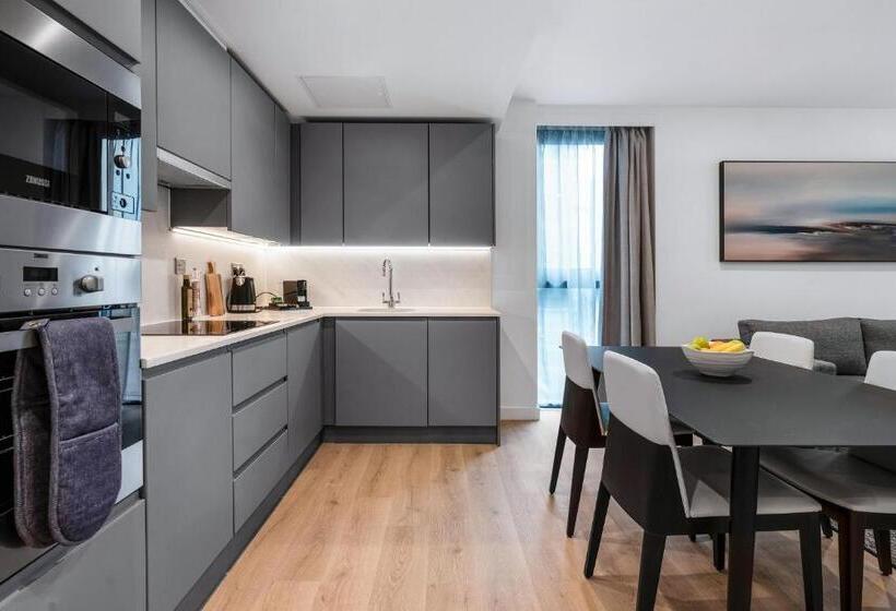 2 Bedroom Premium Apartment, Citysuites 2 Apart