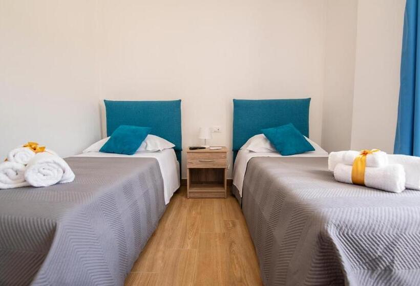 Апартаменты 1 Спальня Вид на Море, White Apartments & Spa