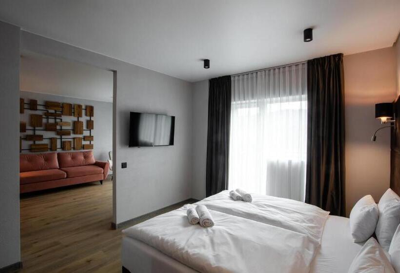 سوییت, Premium Club Spa