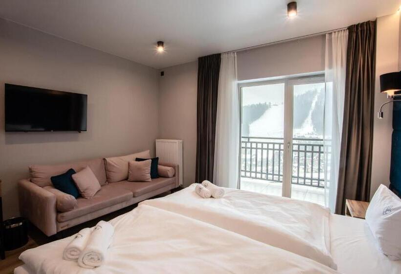 اتاق استاندارد با چشم‌انداز کوهستان, Premium Club Spa