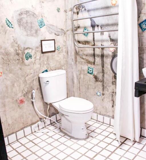 Семейный Номер Deluxe, Vlodge House
