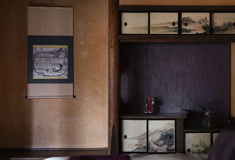 اتاق لوکس, Nazuna Obi Onsen Resort