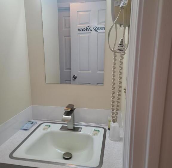 Номер Deluxe Кровать Кинг, Lake Shore Farm Inn