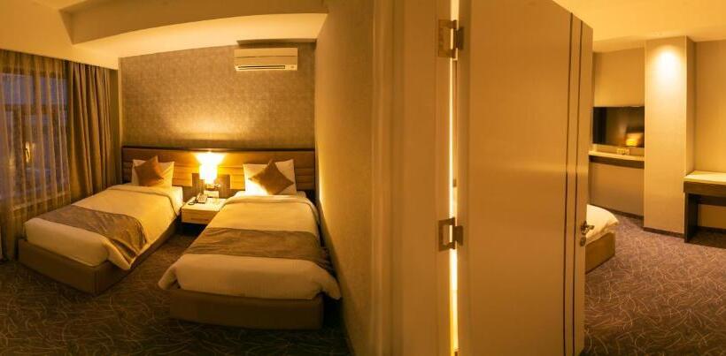 اتاق استاندارد چهار تخته, Parkway Inn Hotel & Spa