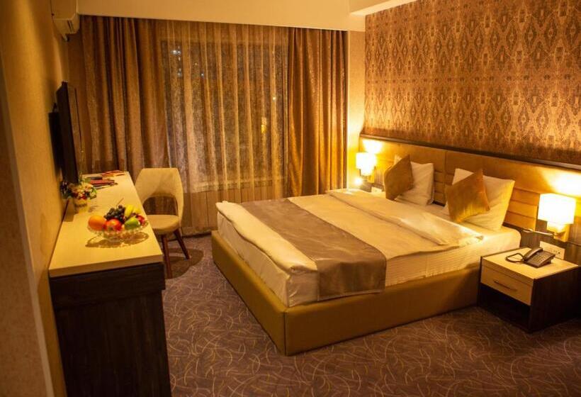 اتاق استاندارد چهار تخته, Parkway Inn Hotel & Spa