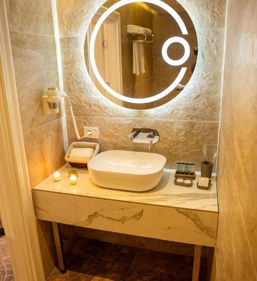 اتاق استاندارد یک نفره, Parkway Inn Hotel & Spa