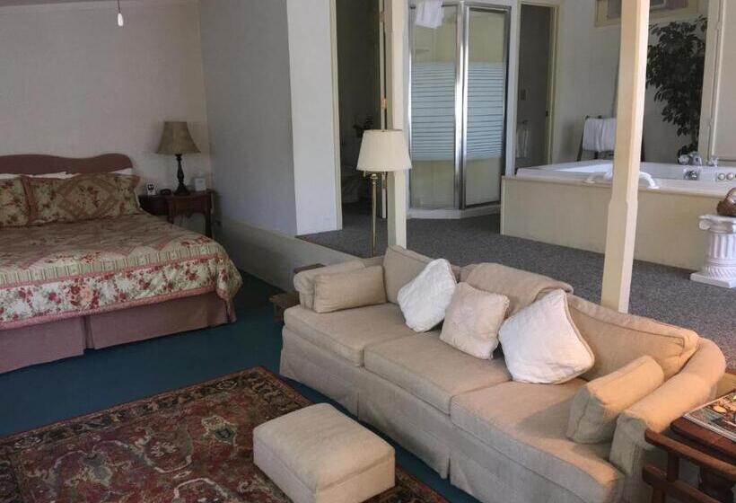 디럭스 스위트, River House Inn