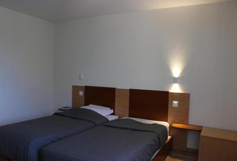 Номер Стандарт, Auberge Au Lion D Or