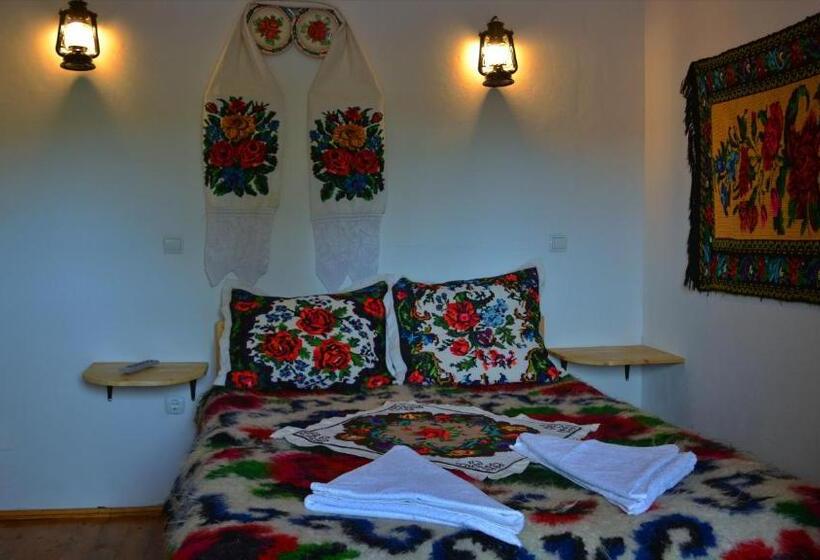 Номер Стандарт, Acasa In Maramures