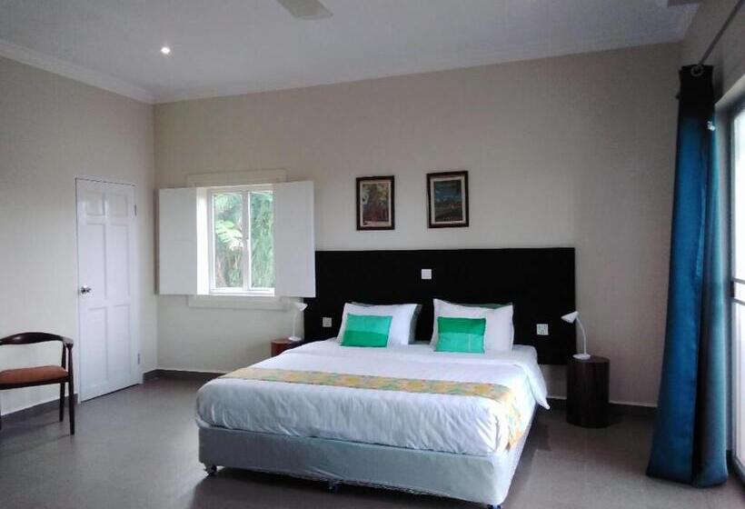 Номер Стандарт Вид на Бассейн, Koh Ker Hotel And Restaurant