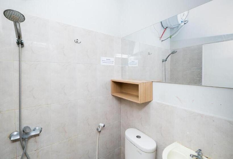 اتاق اکونومی, Reddoorz @ Darmo Surabaya