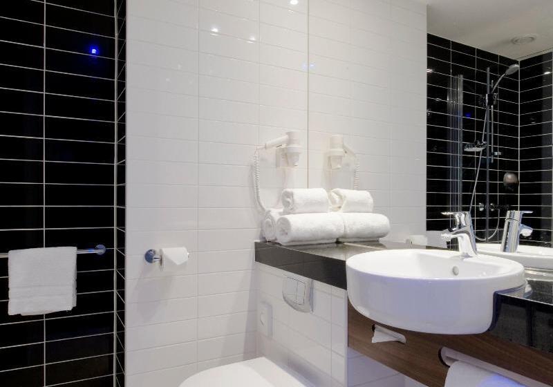 اتاق استاندارد, Holiday Inn Express Amsterdam   Schiphol, An Ihg