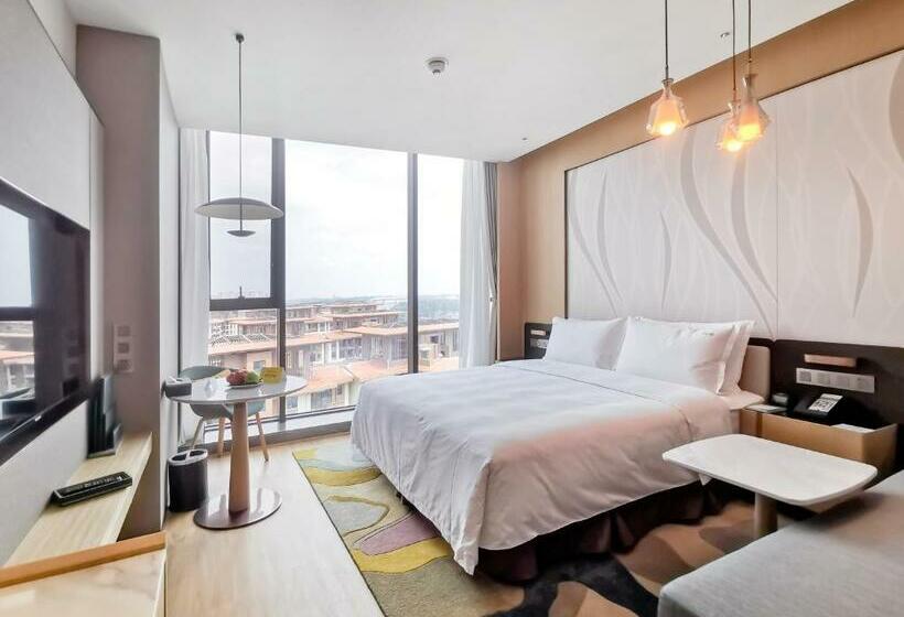 اتاق استاندارد با تخت بزرگ, Holiday Inn Luzhou Longjian By Ihg