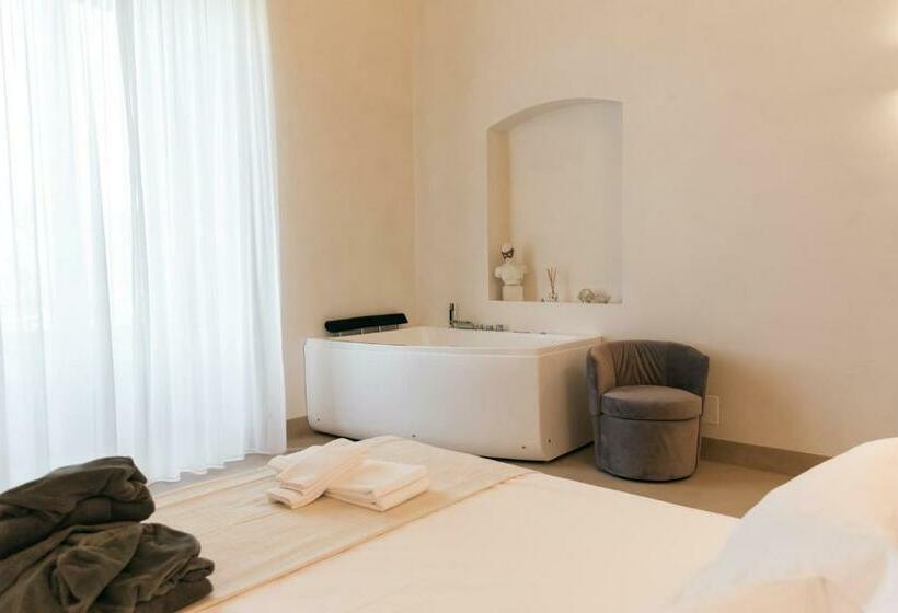 اتاق استاندارد با تخت بزرگ, Villa Pesce 1820 Residenza D Epoca & Spa