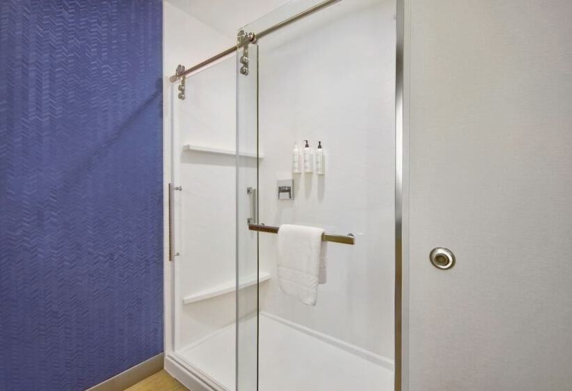 Люкс, Fairfield By Marriott Inn & Suites Cincinnati North West Chester