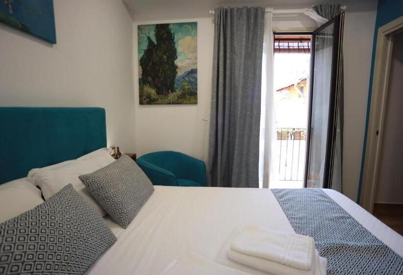 غرفة قياسية مزوَّدة بشُرفة, B&b Sant Agata Patrona