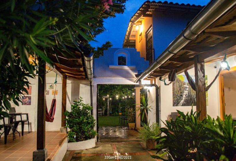 经济房, Hostal Koltin Suchitoto