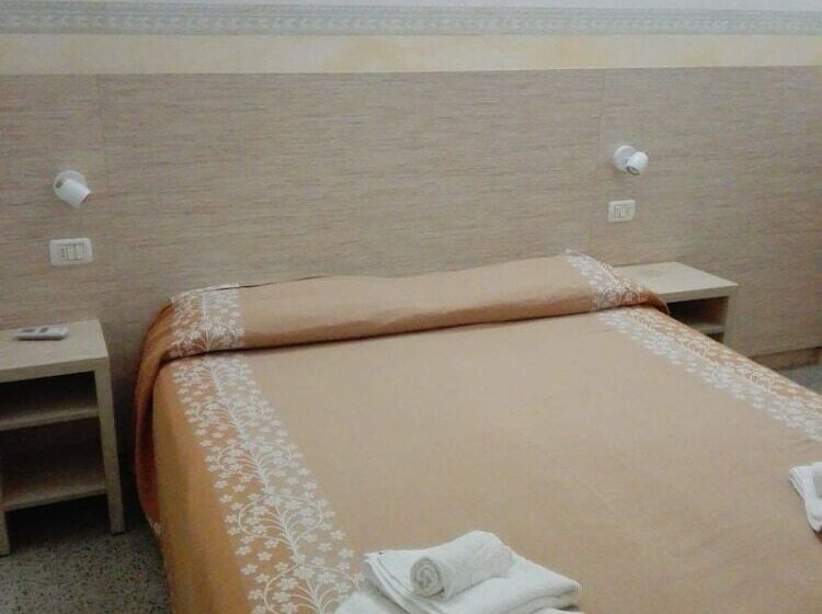 Трежместный Номер Economy, Ornella