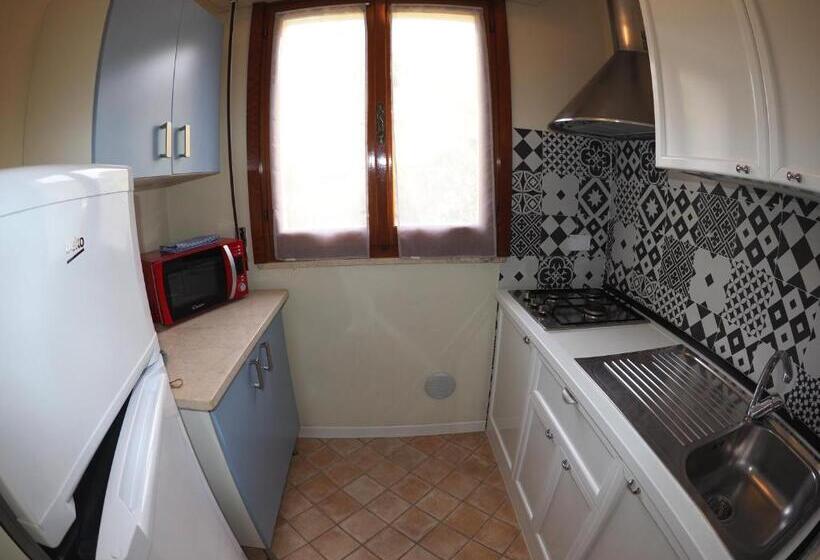 استودیوی استاندارد, Residence Il Mandorlo