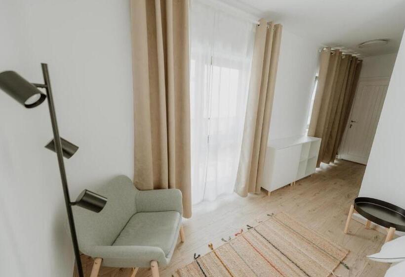اتاق استاندارد سه تخته با چشم‌انداز باغ, Casa Botár Vendégház