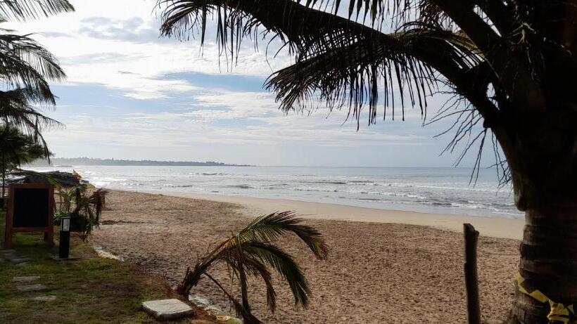 استودیوی استاندارد با چشم‌انداز دریا, The Ocean Villa