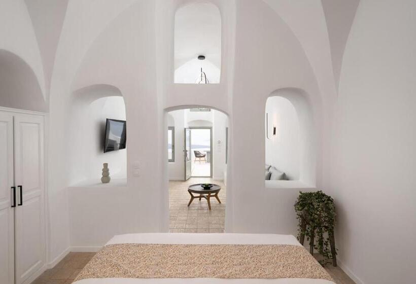 سوئیت با چشم‌انداز, Asha Luxury Suites