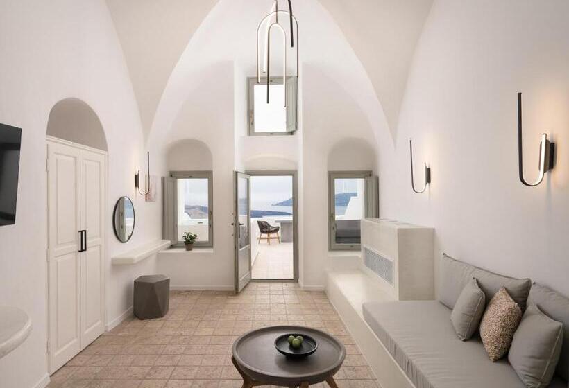 سوئیت با چشم‌انداز, Asha Luxury Suites