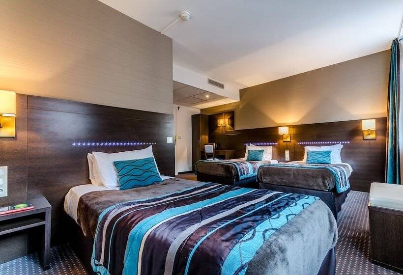 Номер Стандарт Трехместный, Helgon Hotel   Lourdes Pyrénées