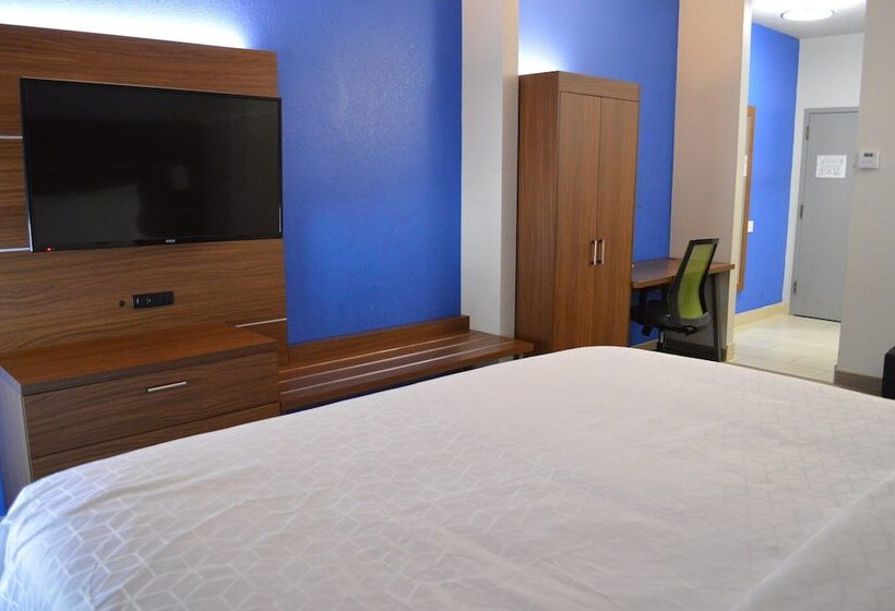 Номер Стандарт, Holiday Inn Express & Suites Batesville, An Ihg