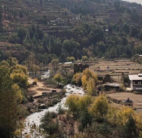 سوئیت پریمیوم, The Postcard Dewa, Thimphu, Bhutan