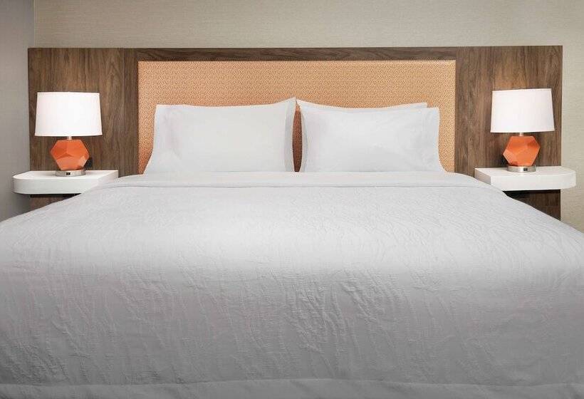 Номер Стандарт, Hampton Inn Baltimoredowntownconvention Center