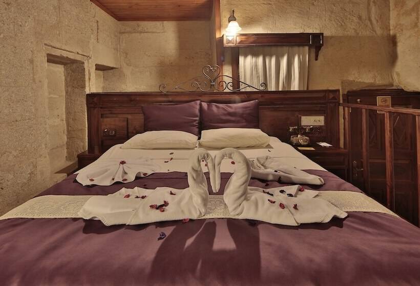 Habitación Deluxe, Yusuf Yigitoglu Konagi   Special Class