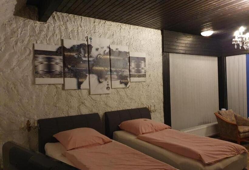 スタンダードルーム, Am Hallenbad Hotel Garni