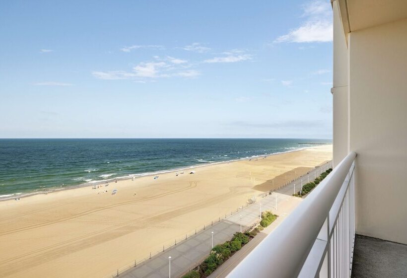 اتاق استاندارد با چشم‌انداز دریا, Hampton Inn Virginia Beachoceanfront South