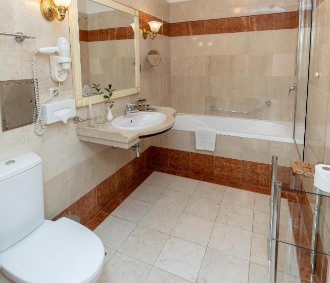 اتاق پنت هاوس, Bristol
