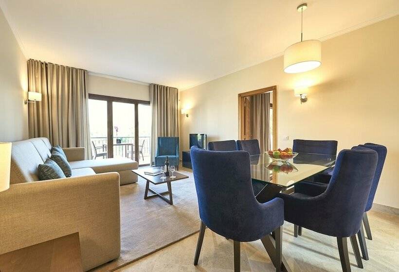 2 Bedroom Apartment Pool View, Cascade Wellness Resort