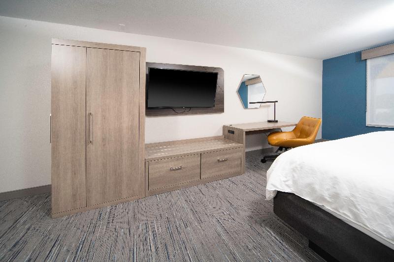 Стандартный Номер Кровать Кинг, Holiday Inn Express And Suites Atlanta Johns Creek, An Ihg