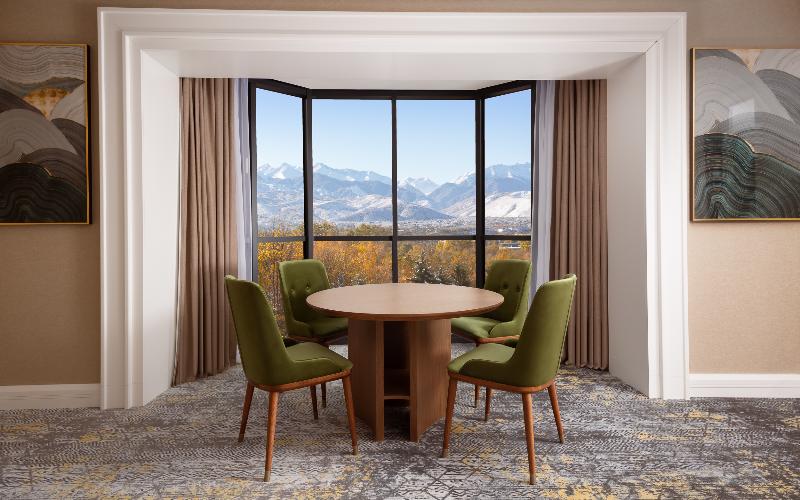이그제큐티브 스위트, Swissôtel Wellness Resort Alatau Almaty